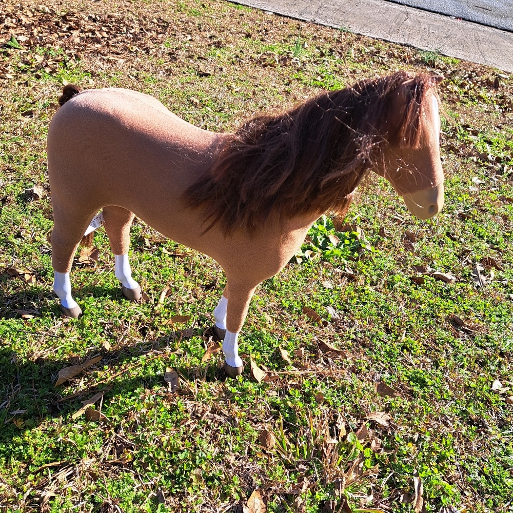 American Girl Horse - Picture 7 of 9